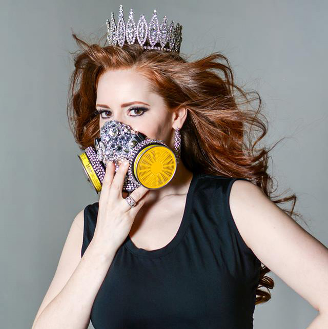 The Naked Beauty Queen