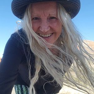 Wisdom Im Seeking Hippie