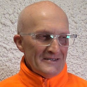 Michael G Eaglemeare