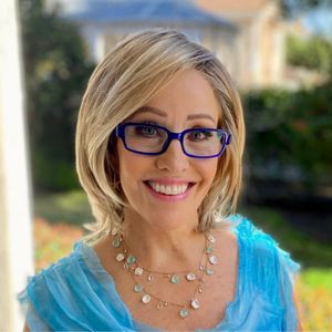 THEHEALTHYAMERICAN, Peggy Hall